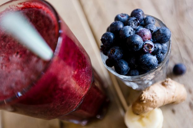 Recipe: Make our Super Blueberry and Ginger smoothie at home